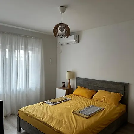 Apartment Cityscape Cozy An Urban Retreat